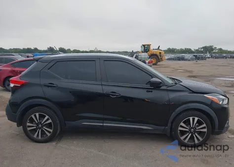 2019 Nissan Kicks Sr z USA, uszkodzony, nr VIN 3N1CP5CU7KL535923